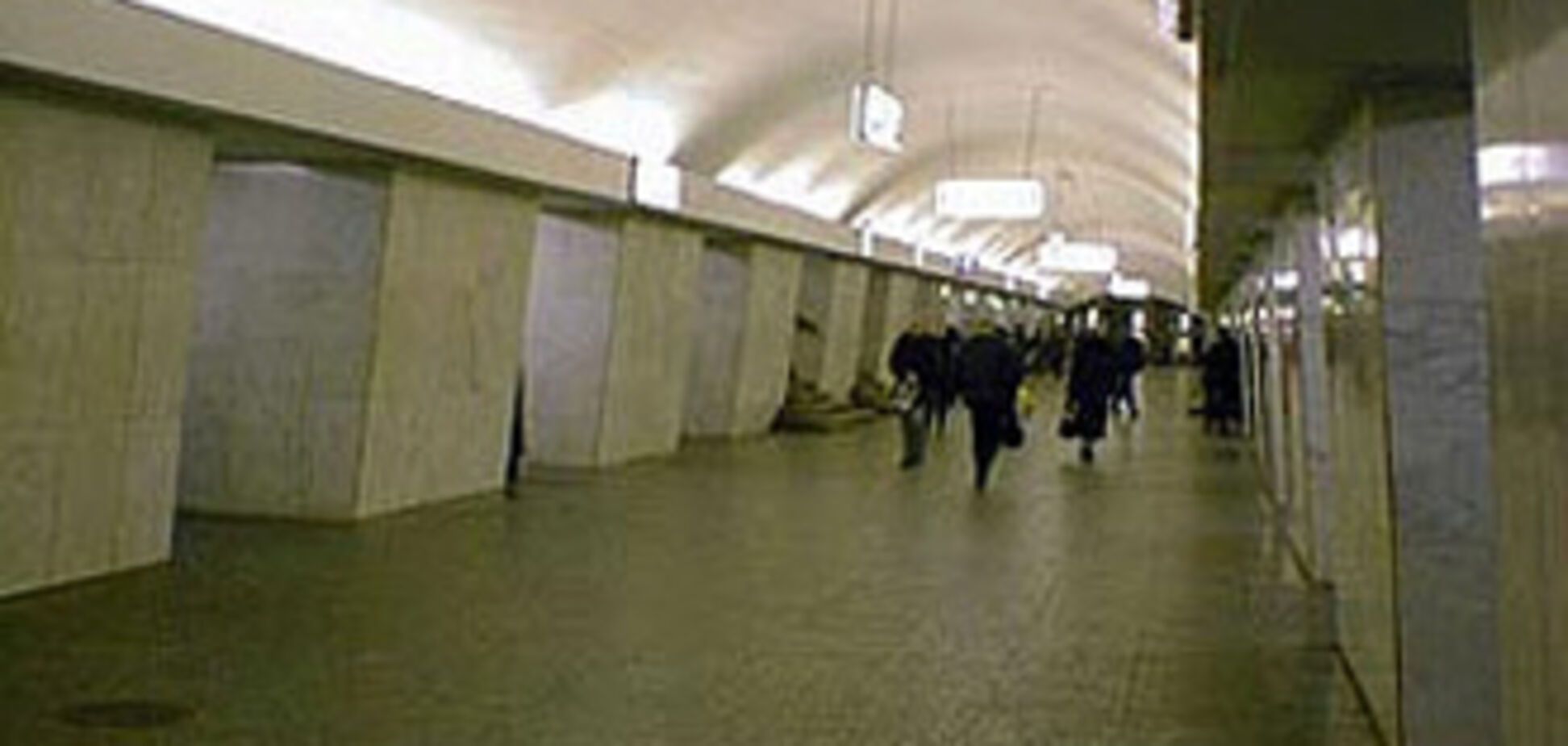 У московському метро сталася перестрілка