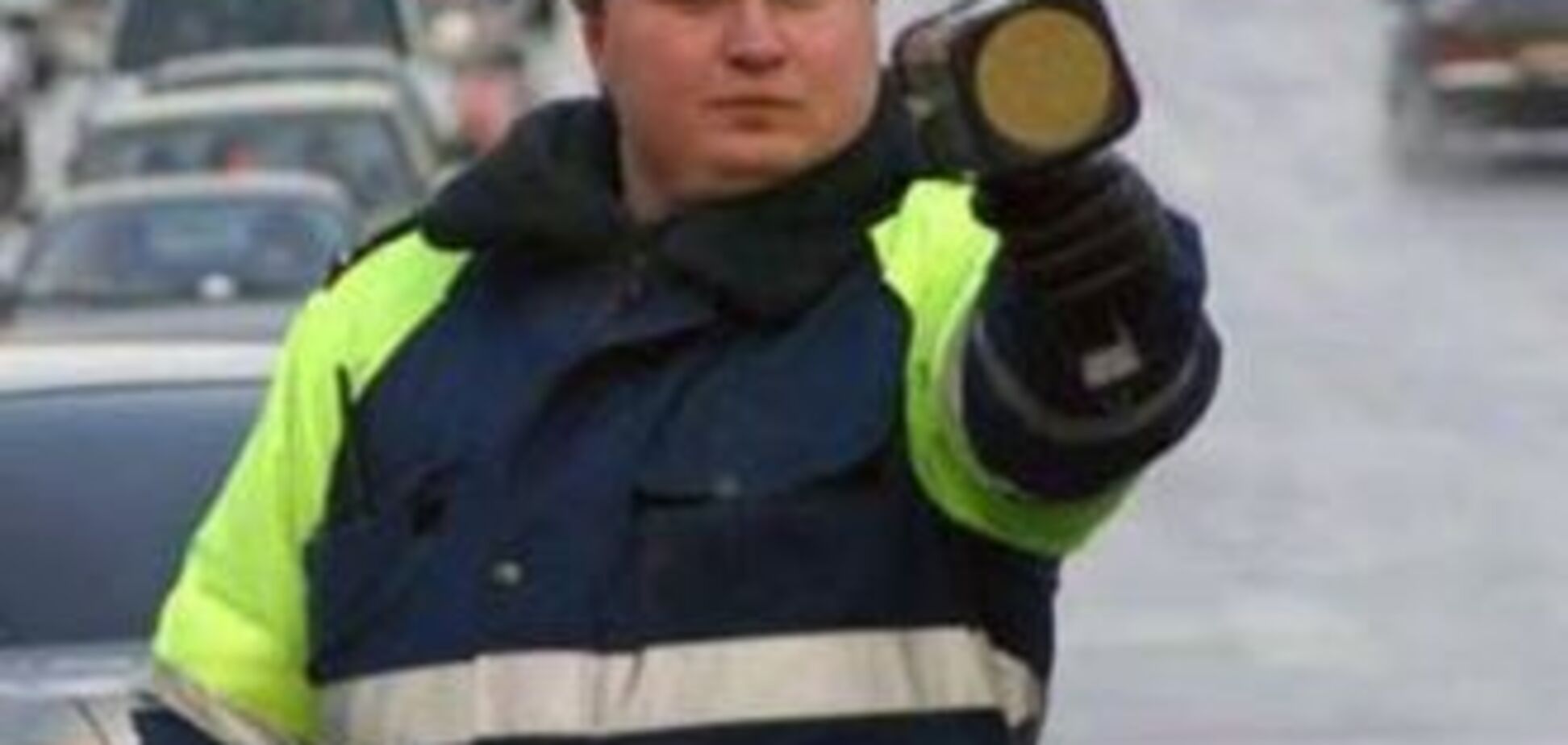 Гаишникам запретили прятаться в кустах