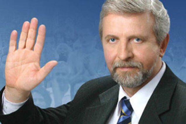 К креслу Лукашенко присматривается все больше народу
