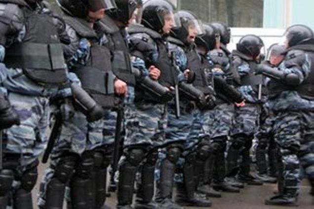 В сессионный зал Рады введут депутатскую полицию
