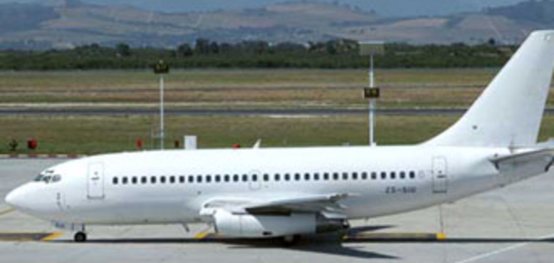 Boeing-737 з Петербурга не долетів до Києва