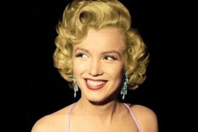 Грудь Мэрилин Монро продадут с молотка