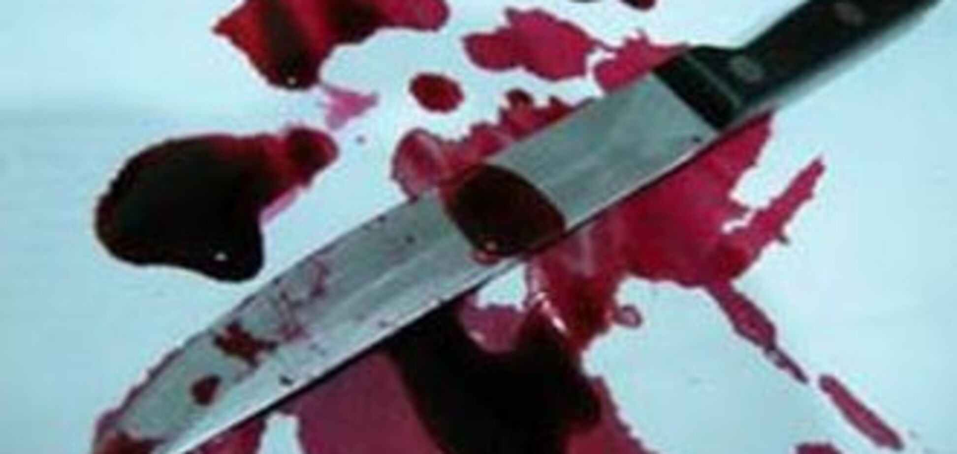 Українець наїхав на прокурора скутером і 'додав' ножем