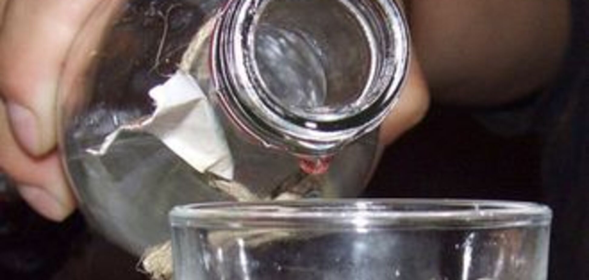 Майор міліції відрадив від суїциду вщент п'яних дівиць