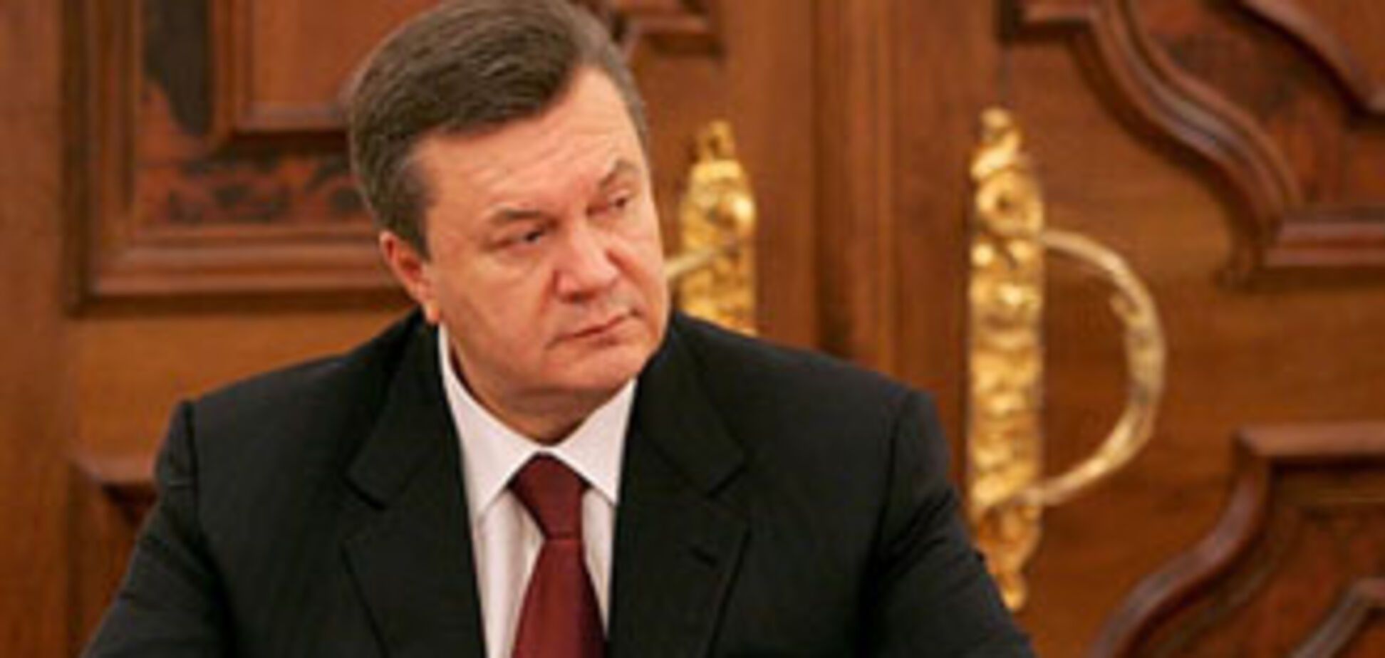 Янукович: Украина не будет решать вопрос газового слияния