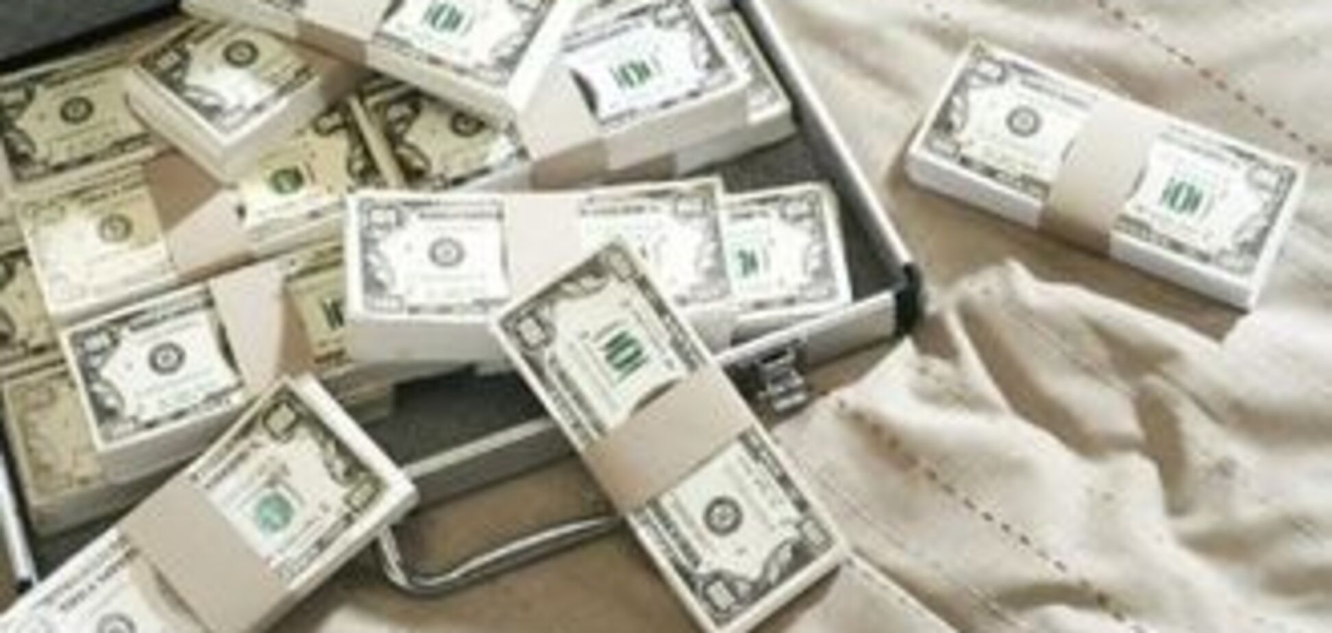 У Бердянську зловили фальшивомонетника, обманюють бабусь