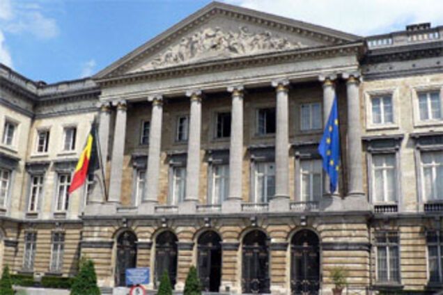 Бельгийский парламент разбился о языковой вопрос