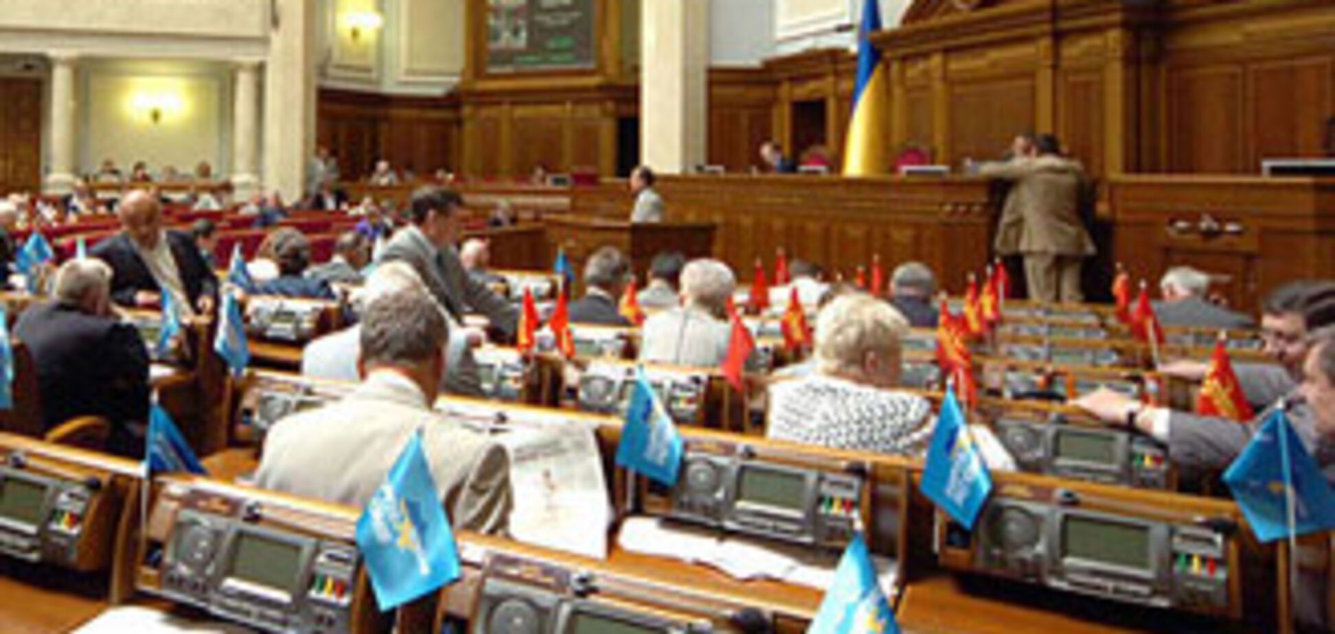 Коммунисты требуют референдума по языку