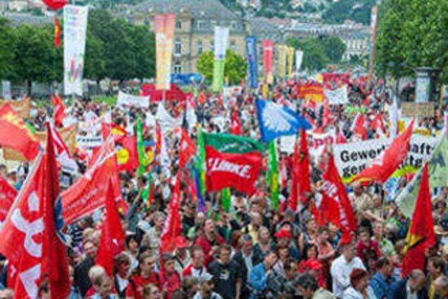 Социалка по-немецки: страна тонет в акциях протеста