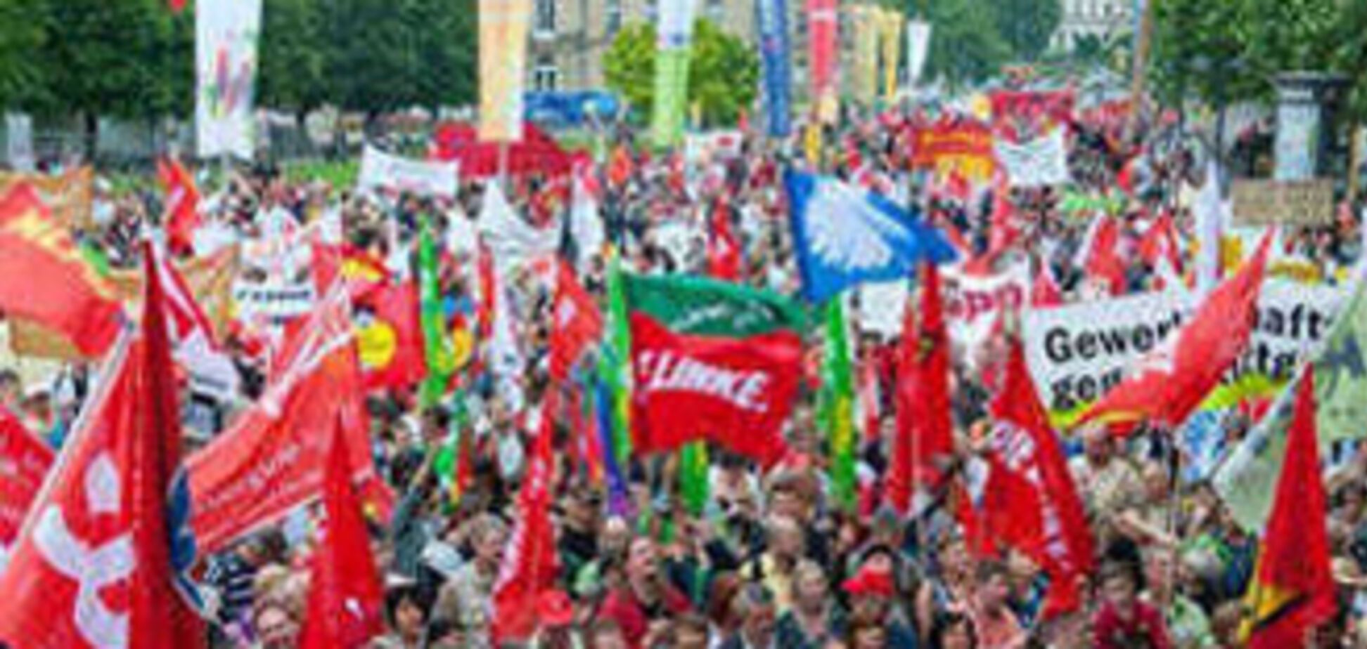 Социалка по-немецки: страна тонет в акциях протеста