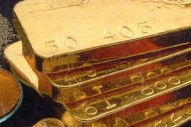 Контрабандисты везли в Украину 302 ювелирных изделия