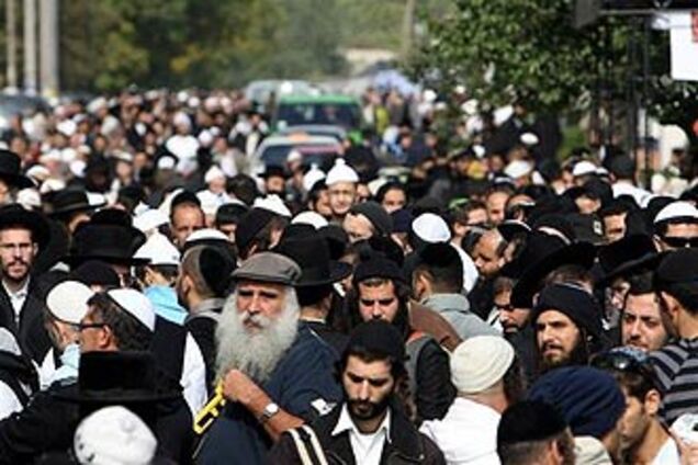 Жители Умани грозят не пустить в город паломников-хасидов