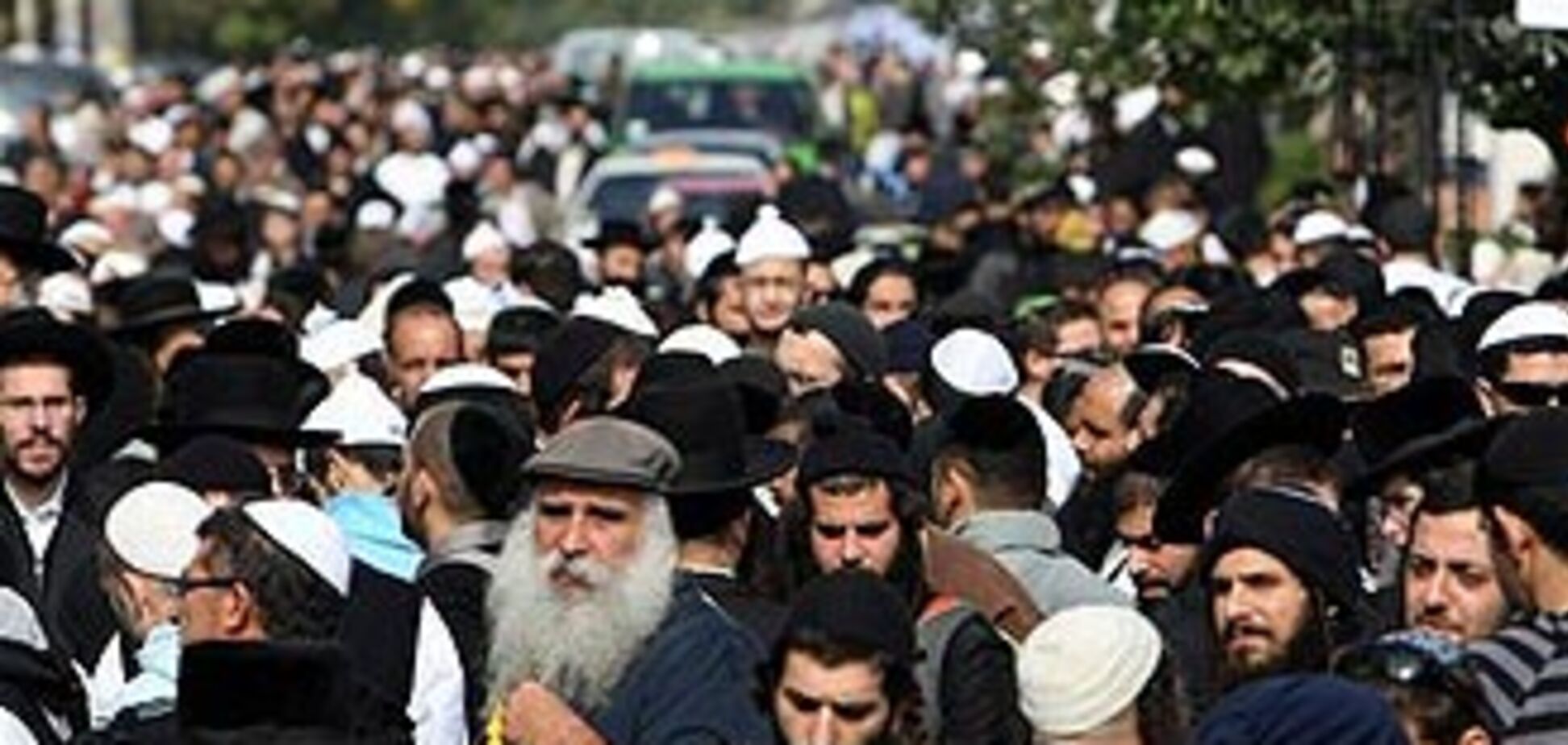 Жители Умани грозят не пустить в город паломников-хасидов
