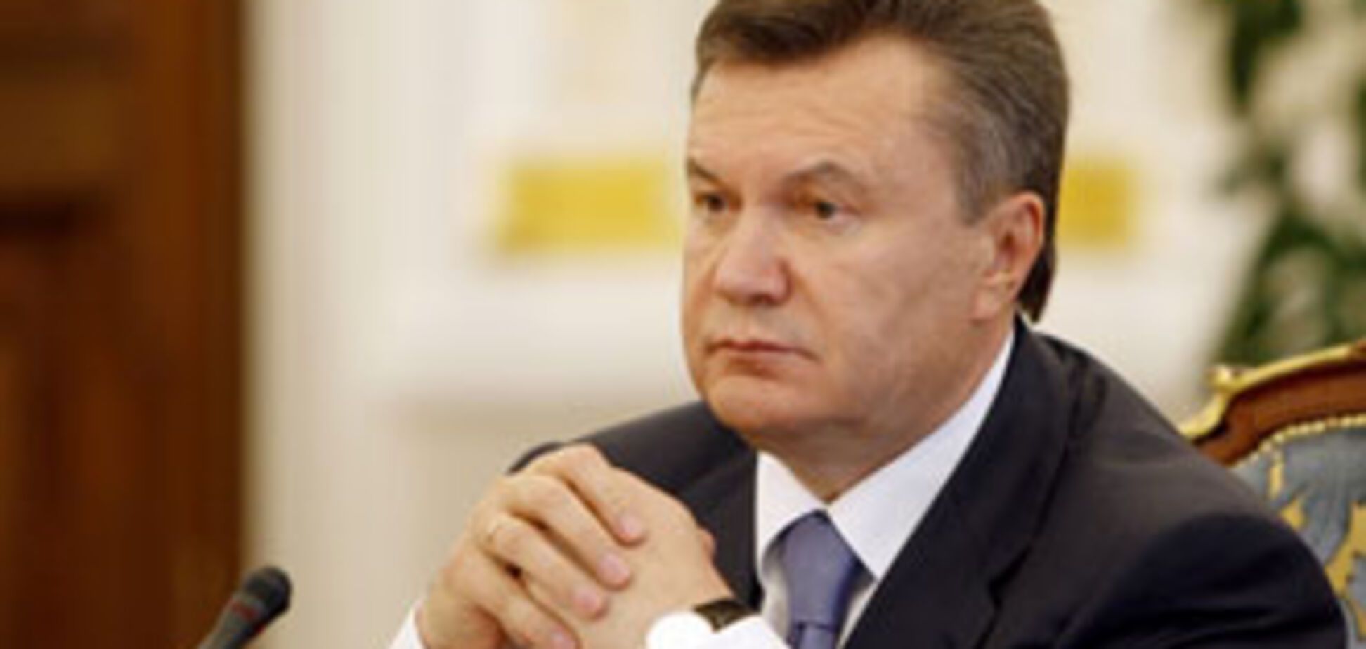 Янукович готовит сюрприз под выборы для Тигипко и Яценюка