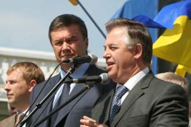 Януковича і Симоненка порівняли з чоловіком і дружиною