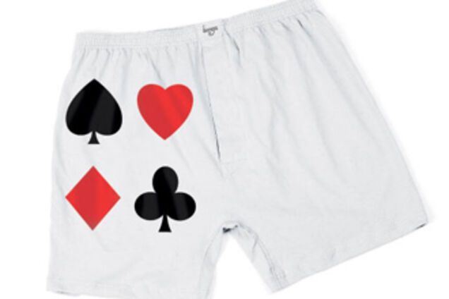 Львовские продавщицы оставили грабителя без трусов