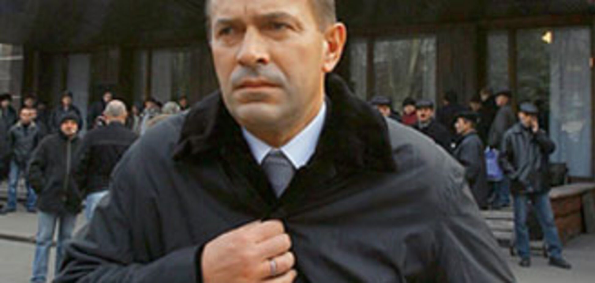 Клюев отчитал чиновников за бездействие в борьбе со стихией