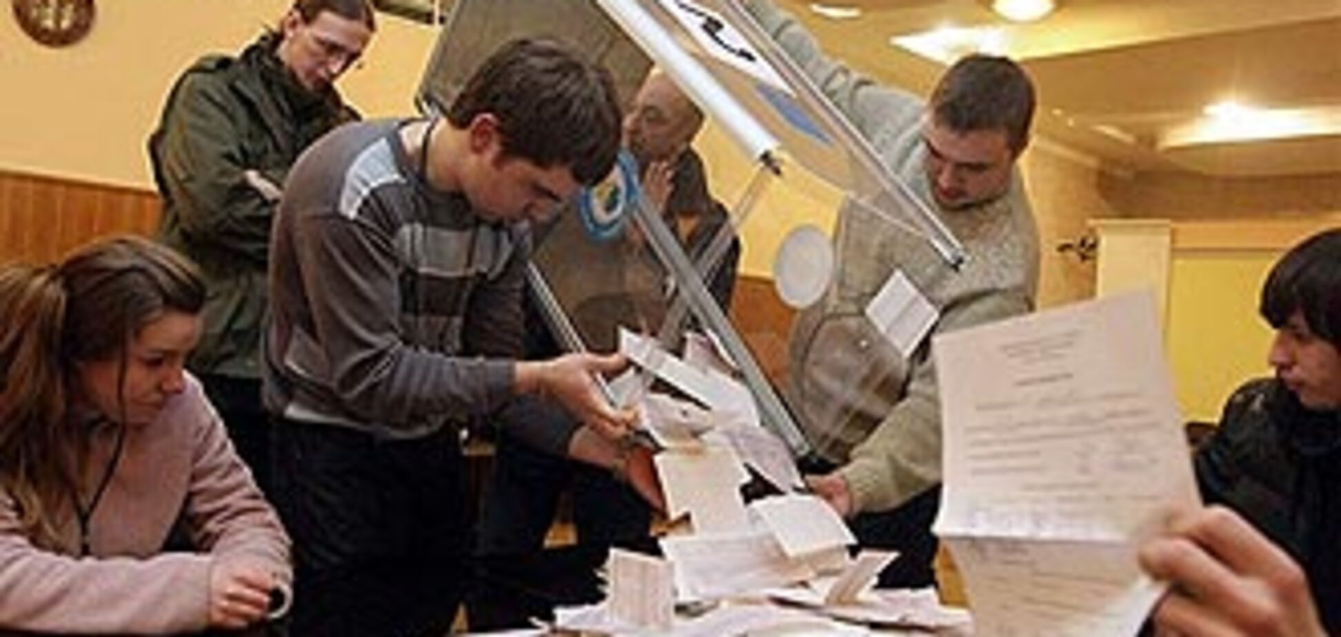 Литвин раскритиковал новый закон о местных выборах