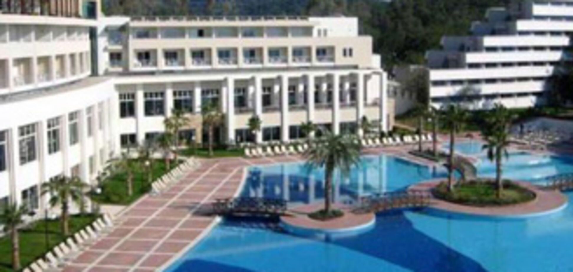 Украинские туристы в Турции спали на ресепшене