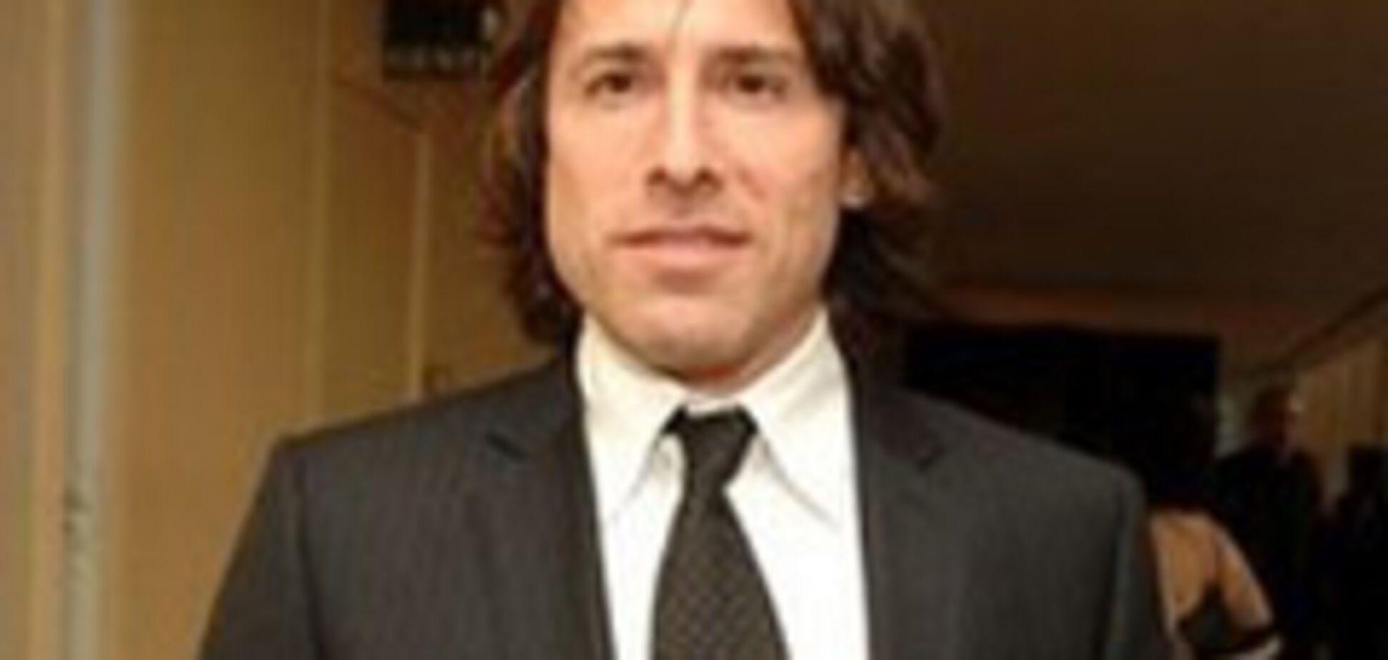 Режиссер отказался снимать кино о девушке с гвоздем в голове