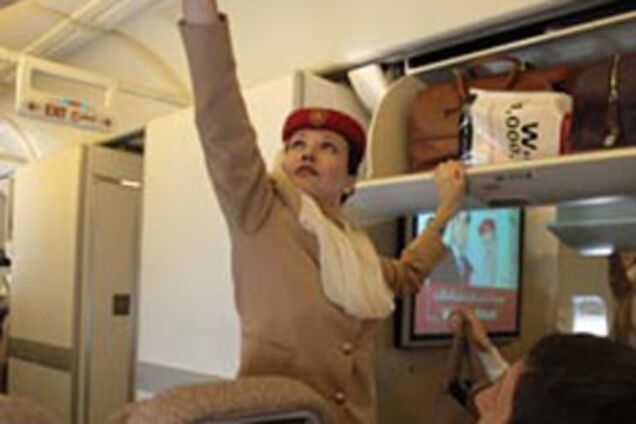 Пассажиры смогут летать стоя за пять евро