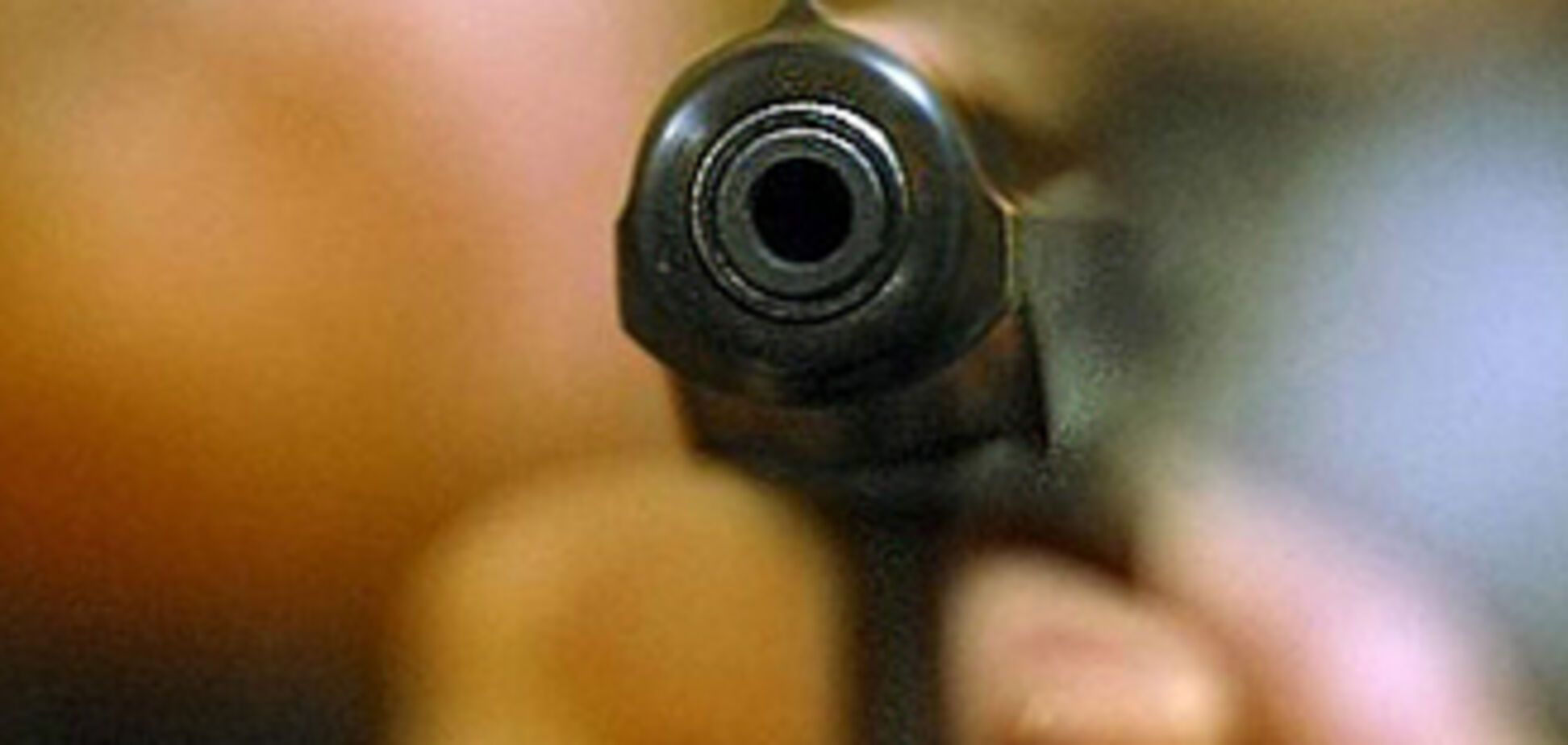 Через сварку дівчина двічі вистрілила собі в голову