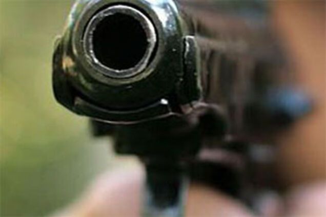 Співробітники ФСБ відкрили стрілянину по персоналу в барі