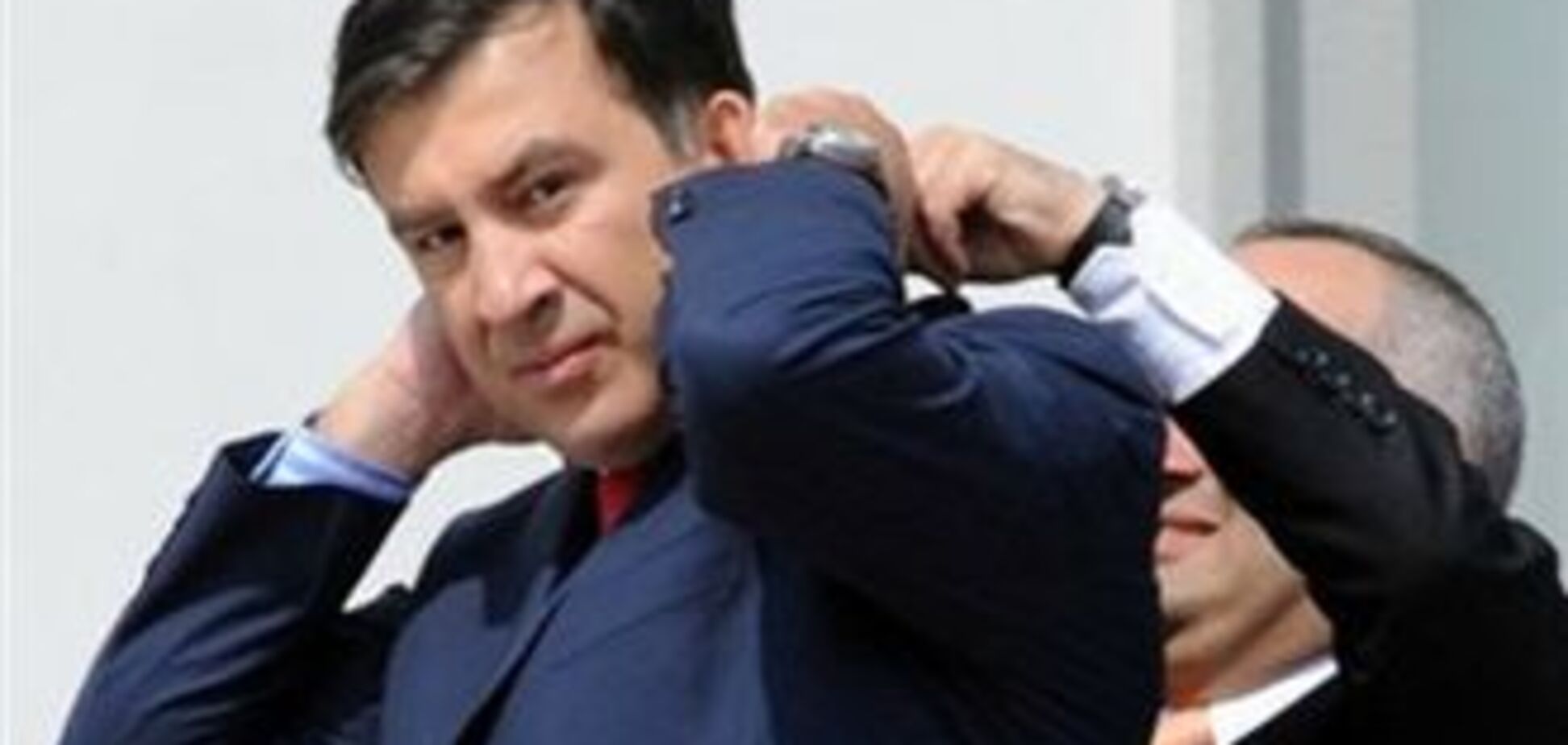 Саакашвили запретил 'питекантропам' унижать туристов