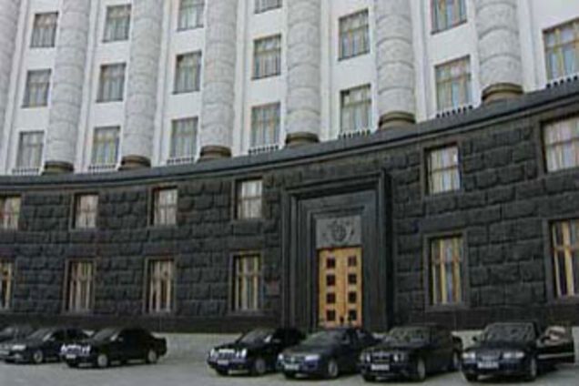 Кабмин предложил Раде вернуть пеню для должников