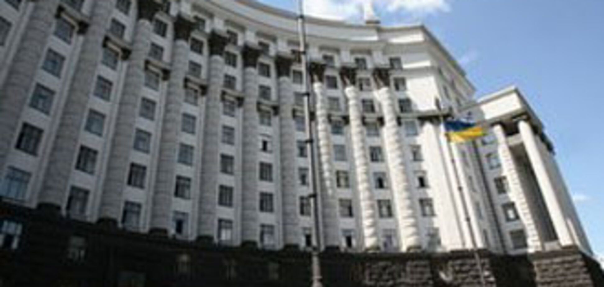 Кабмин увеличил финансирование ВР и президента