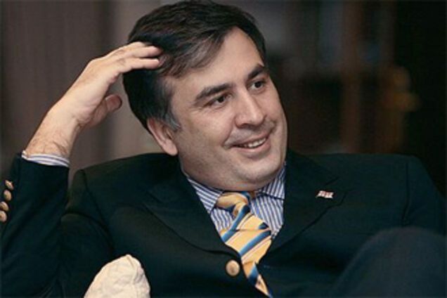 Саакашвили предложил России поменять  Абхазию на гамбургер