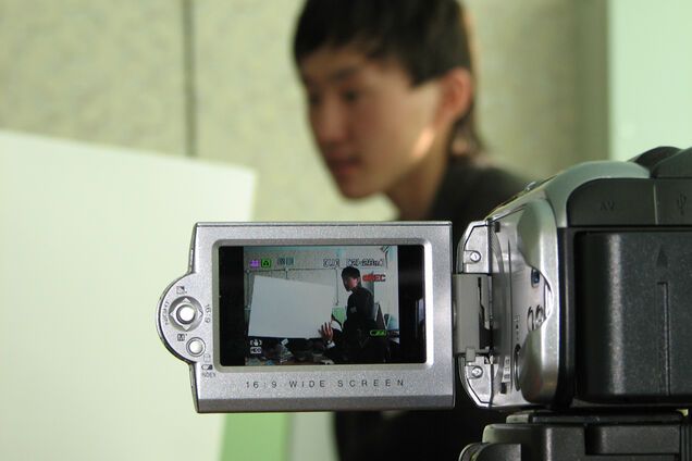 Учителя зверски забили до смерти за съемки в порно