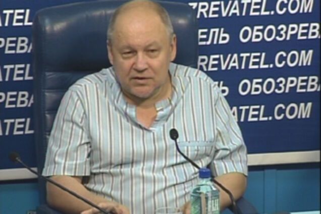 Крымчанам посоветовали внимательно изучить свои паспорта