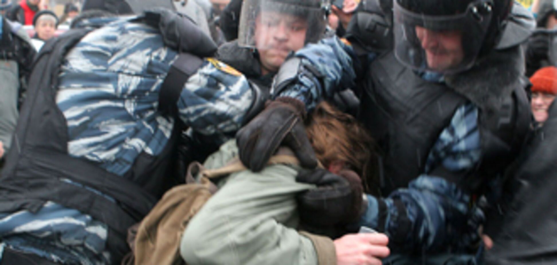 Акція протесту в Москві: ОМОН проти 'маршу незгодних'