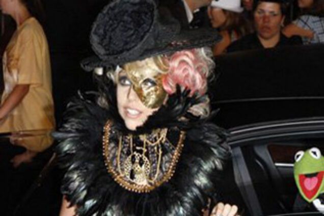 Самой популярной личностью в соцсетях стала Lady Gaga