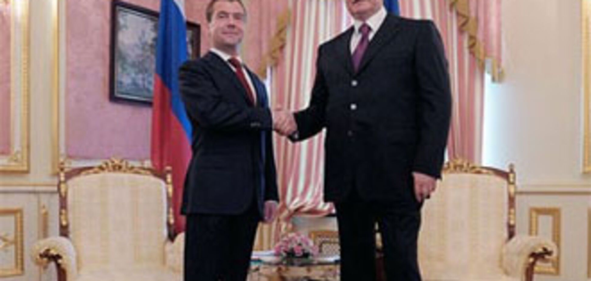 Медведев приедет к Януковичу