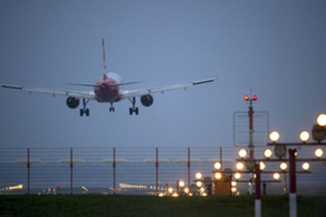 НЛО на час парализовало китайский аэропорт. ВИДЕО