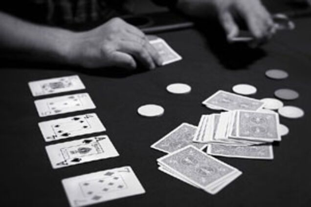 Экс-чемпион мира по бриджу убил жену за плохую игру