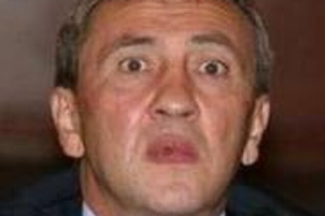 Ніхто не знає, де ж Черновецький 