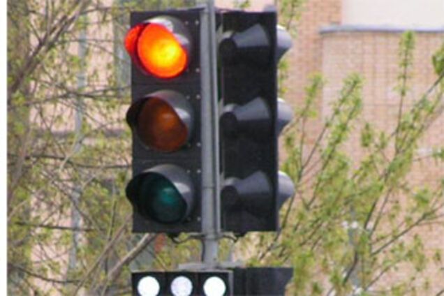 Пішохід-порушник покусав даішника