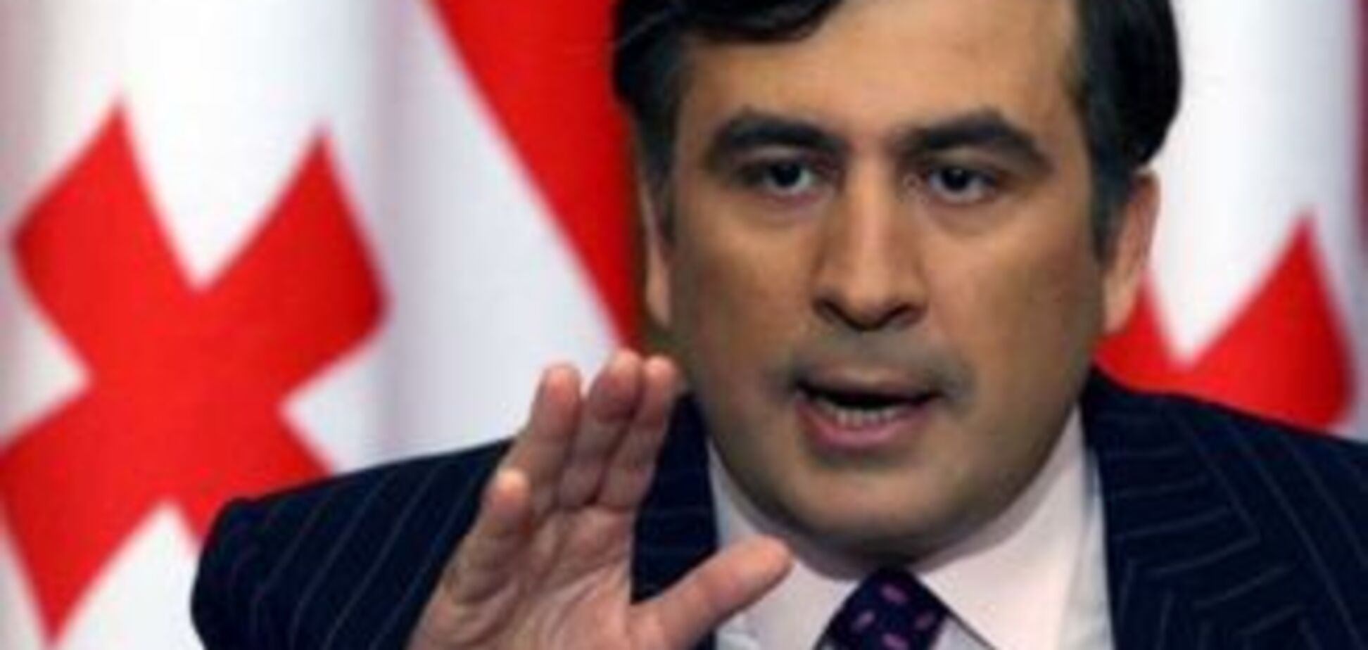 Саакашвілі сів за штурвал літака