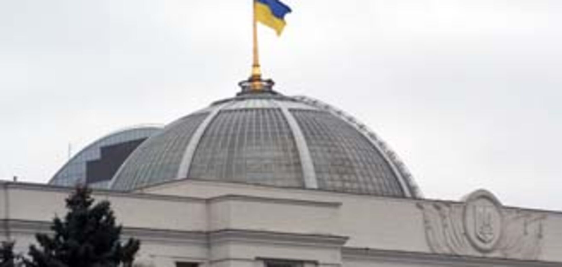 Янукович не намерен продлевать полномочия Рады