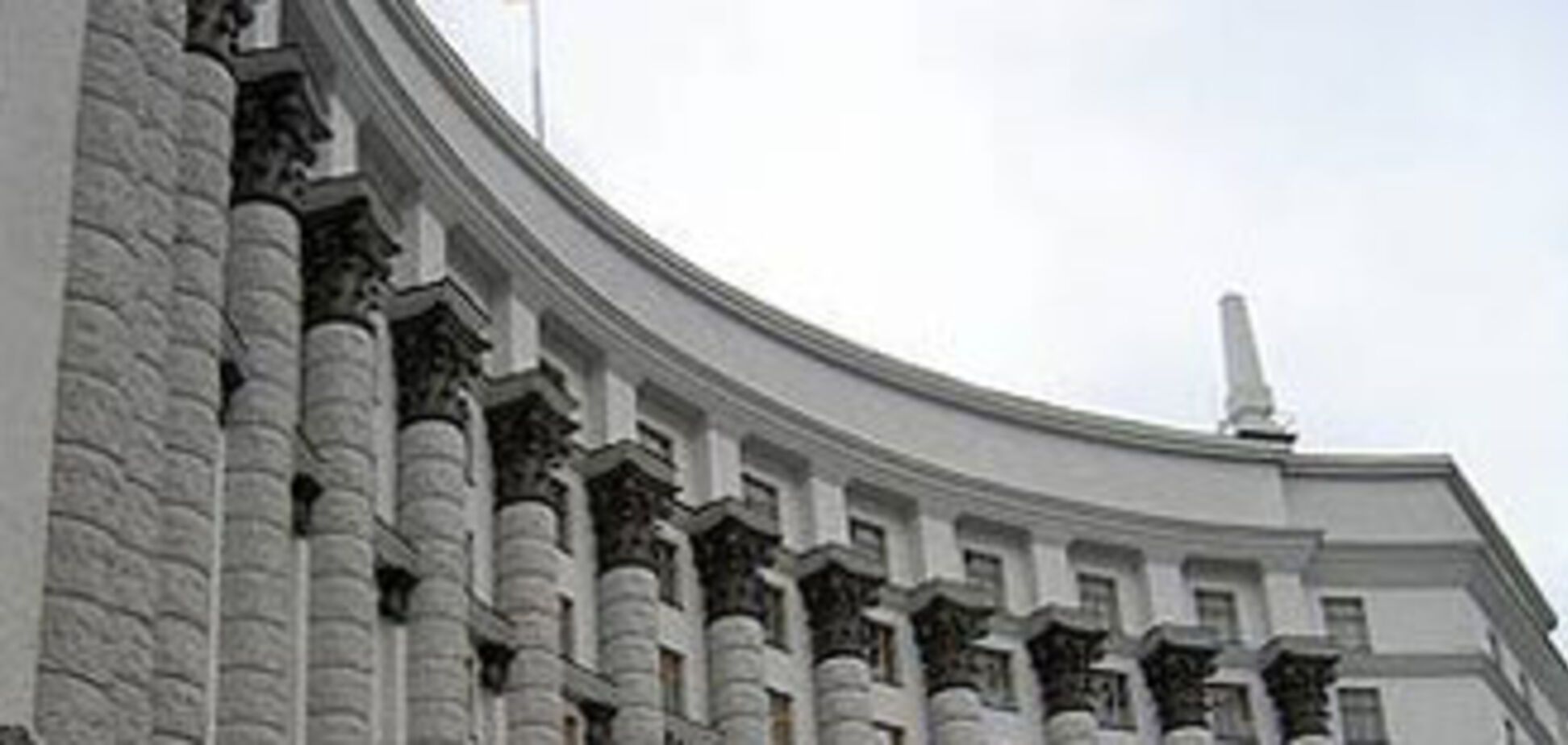 Отставки в Кабмине неизбежны - политолог