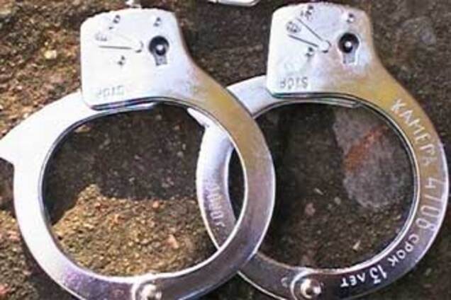 Затримано напали на ювелірний магазин