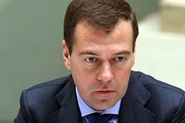 Пожары сорвали отпуск президента Медведева