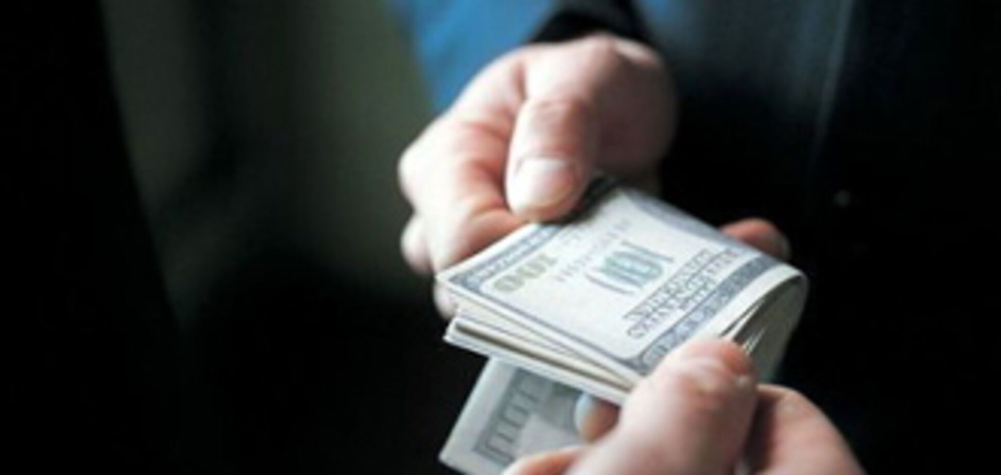 Донецкий чиновник требовал $15 тысяч взятки