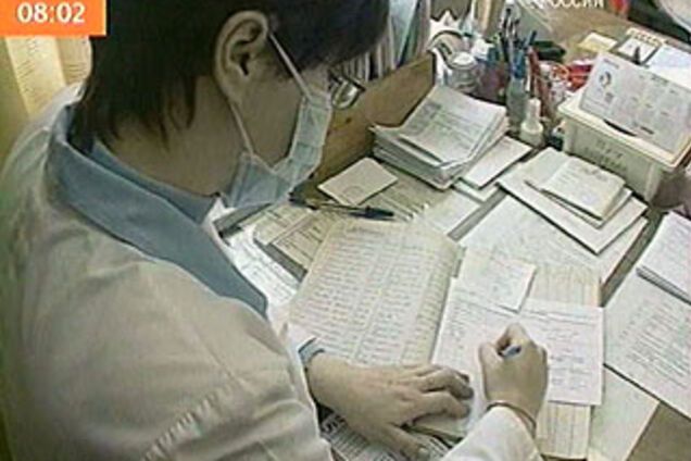 Врачам Москвы грозят увольнениями за диагноз 'перегрев'