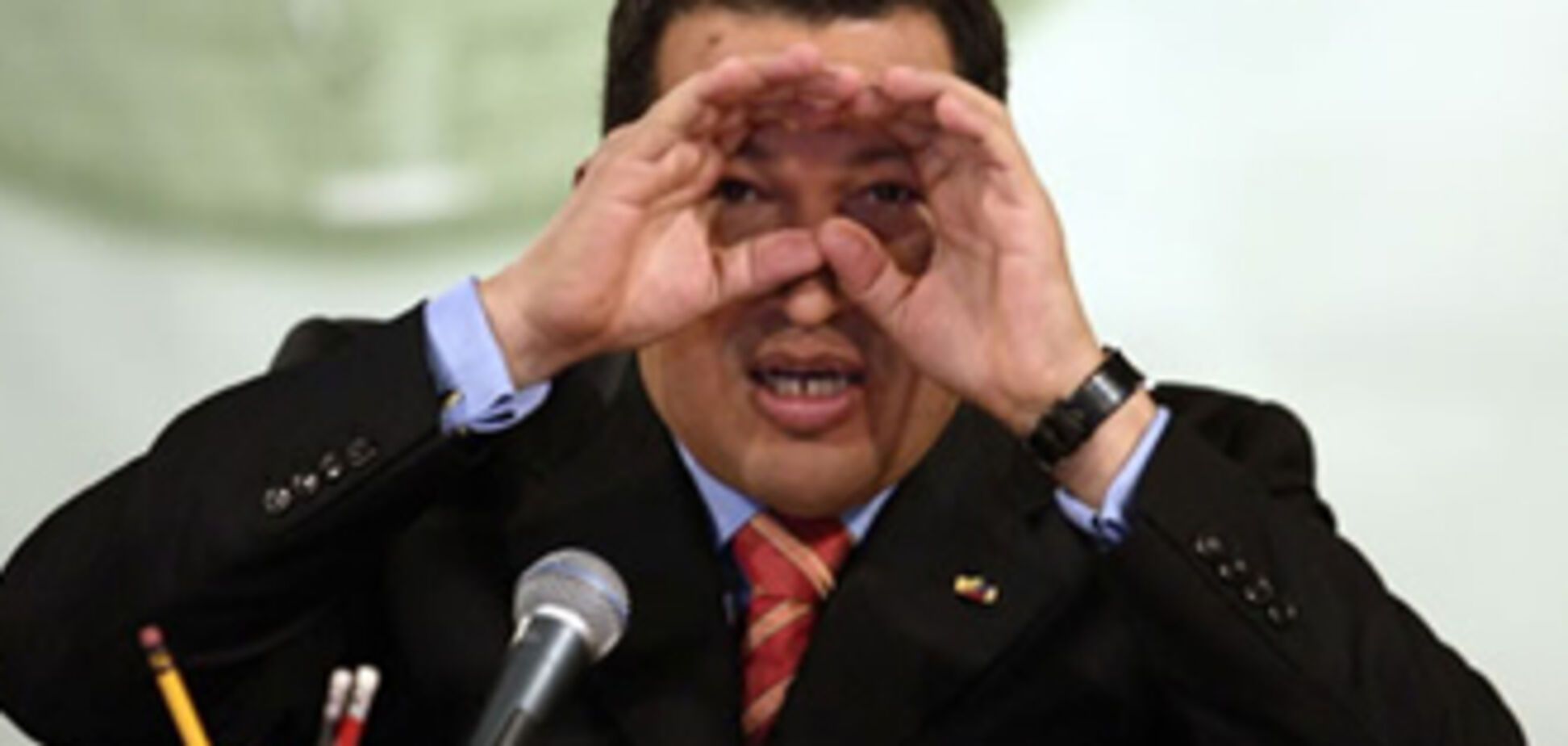 Чавес хочет помириться с Колумбией