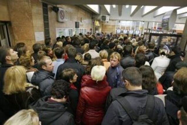 В давке за бесплатными продуктами пострадали более 50 людей