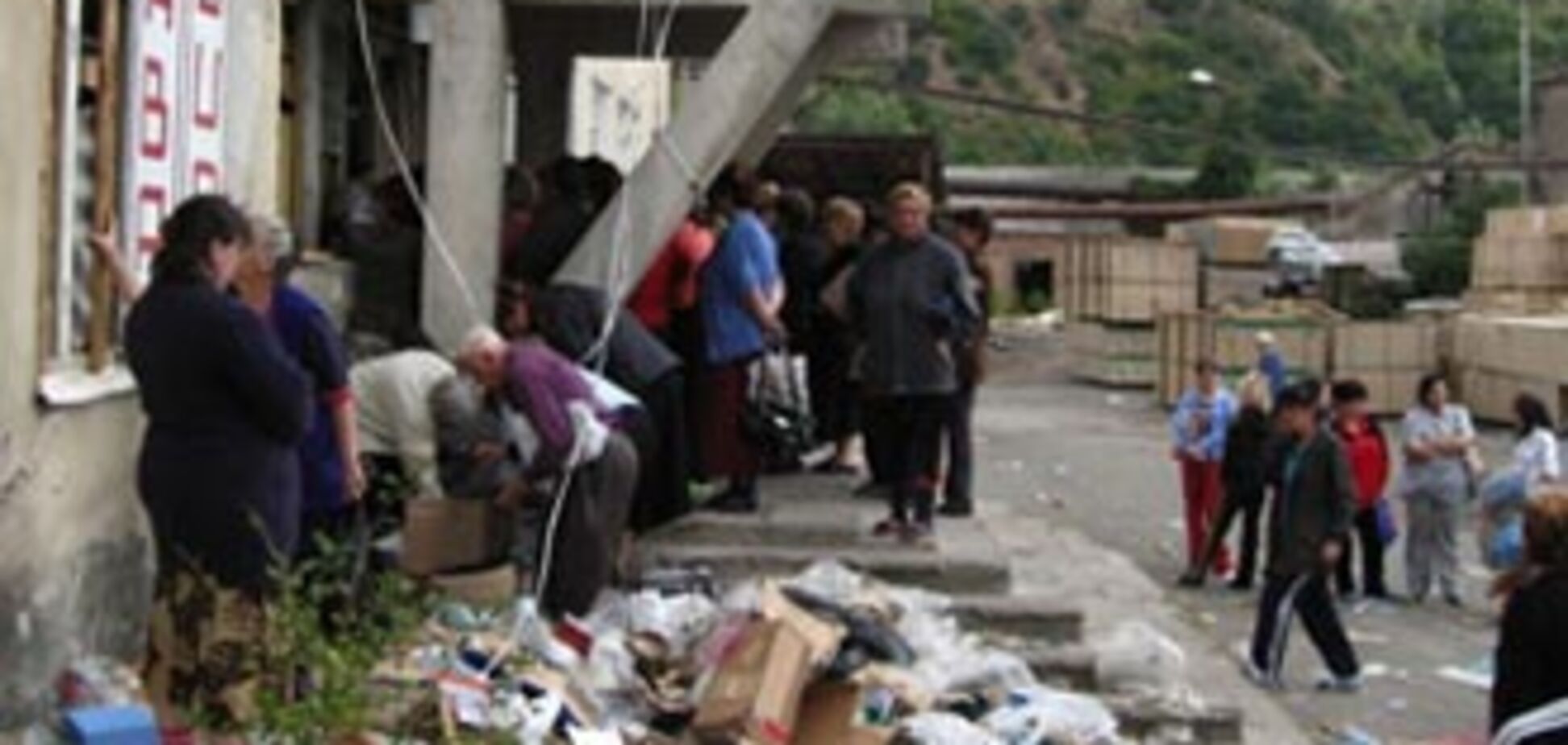 Гуманитарку для рязанских погорельцев нашли на свалке